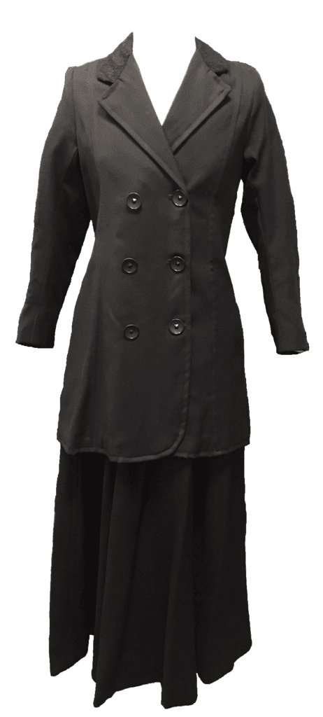 This navy blue ‘costume’ dating from 1910 consists of a black worsted jacket with crepe collar and a skirt of heavy twill weave.