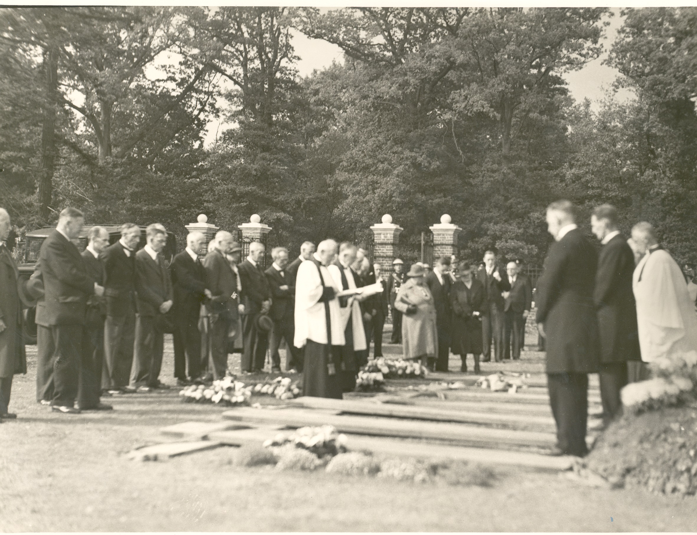 Image of a funeral for casualties of the Air Raid at Vickers-Armstrongs Ltd, Brooklands in 1940.