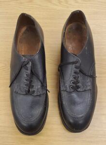 265.1986/2 Civil Defence shoes