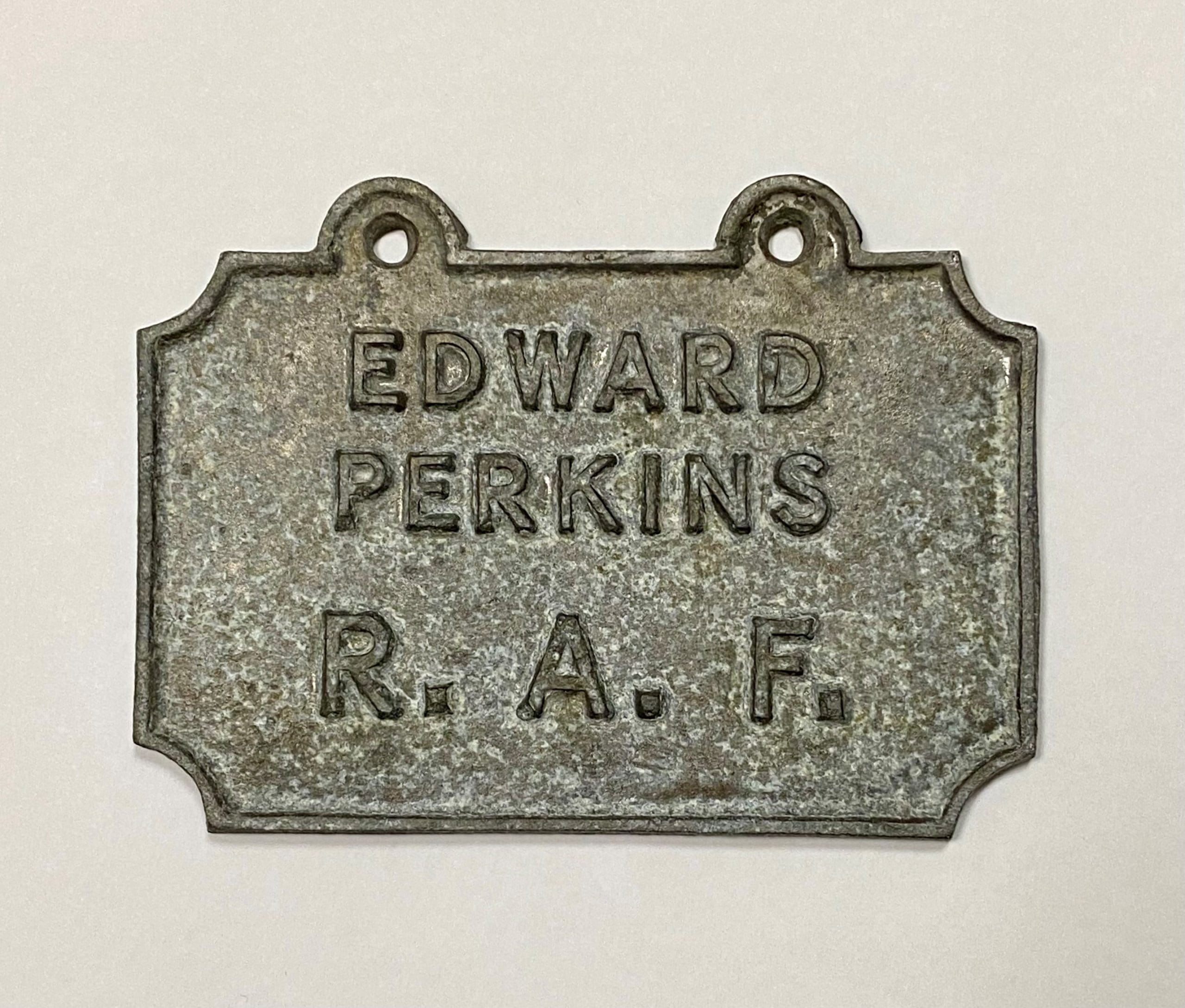 Edward Perkins' 1946 metal collar